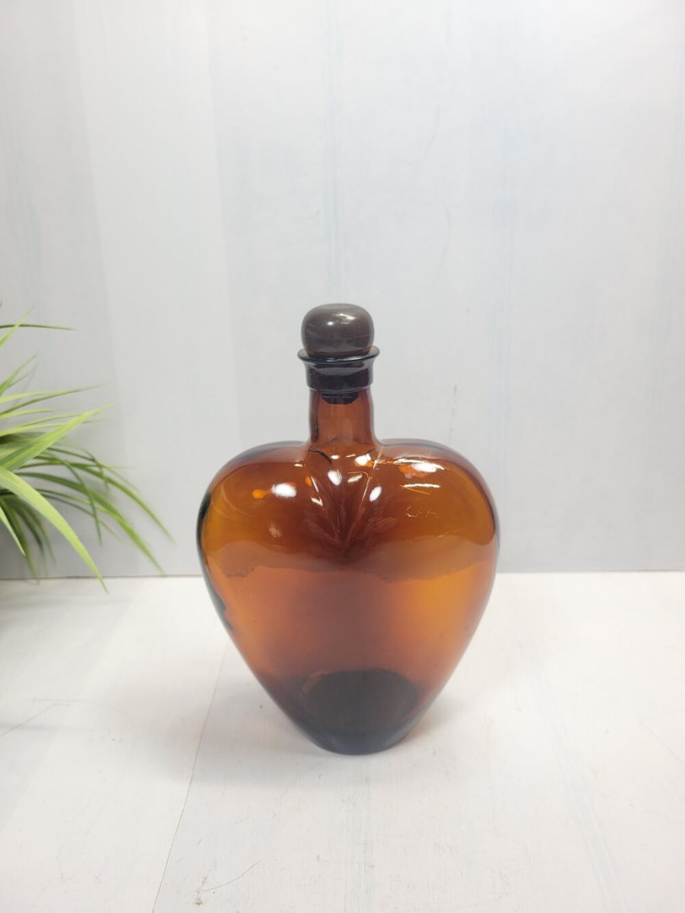 Vintage Paul Masson Amber Glass Heart Shaped Cream Sherry Decanter Bottle 8"